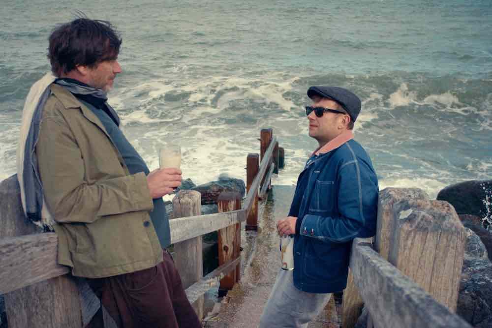 Alex James and Damon Albarn in blur To The End (Credit Altitude), Blur documentario Brit Pop