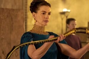 Anne Hathaway e il dilemma degli Oscar 2027: protagonista o non protagonista per “The Odyssey”?